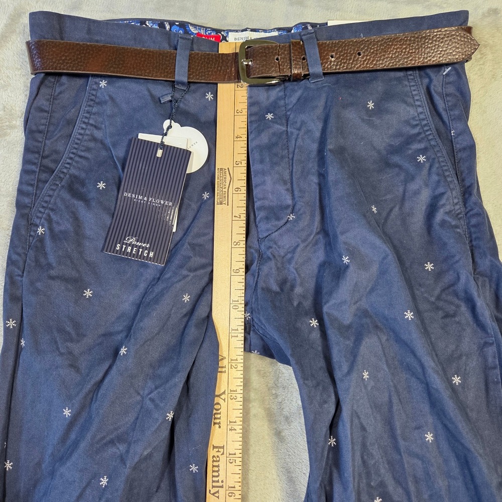 Denim & Flower Ricky Singh Slim Fit Pants Mens 30 Snowflake Print Career Holiday - Picture 3 of 8
